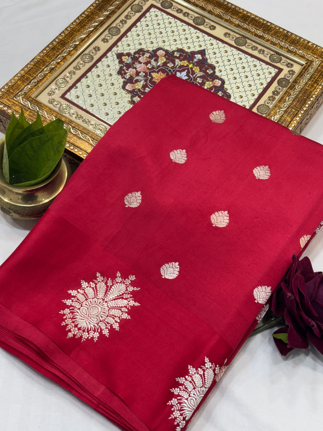 Red Shade Pure Soft Silk Handwoven Banarasi Saree