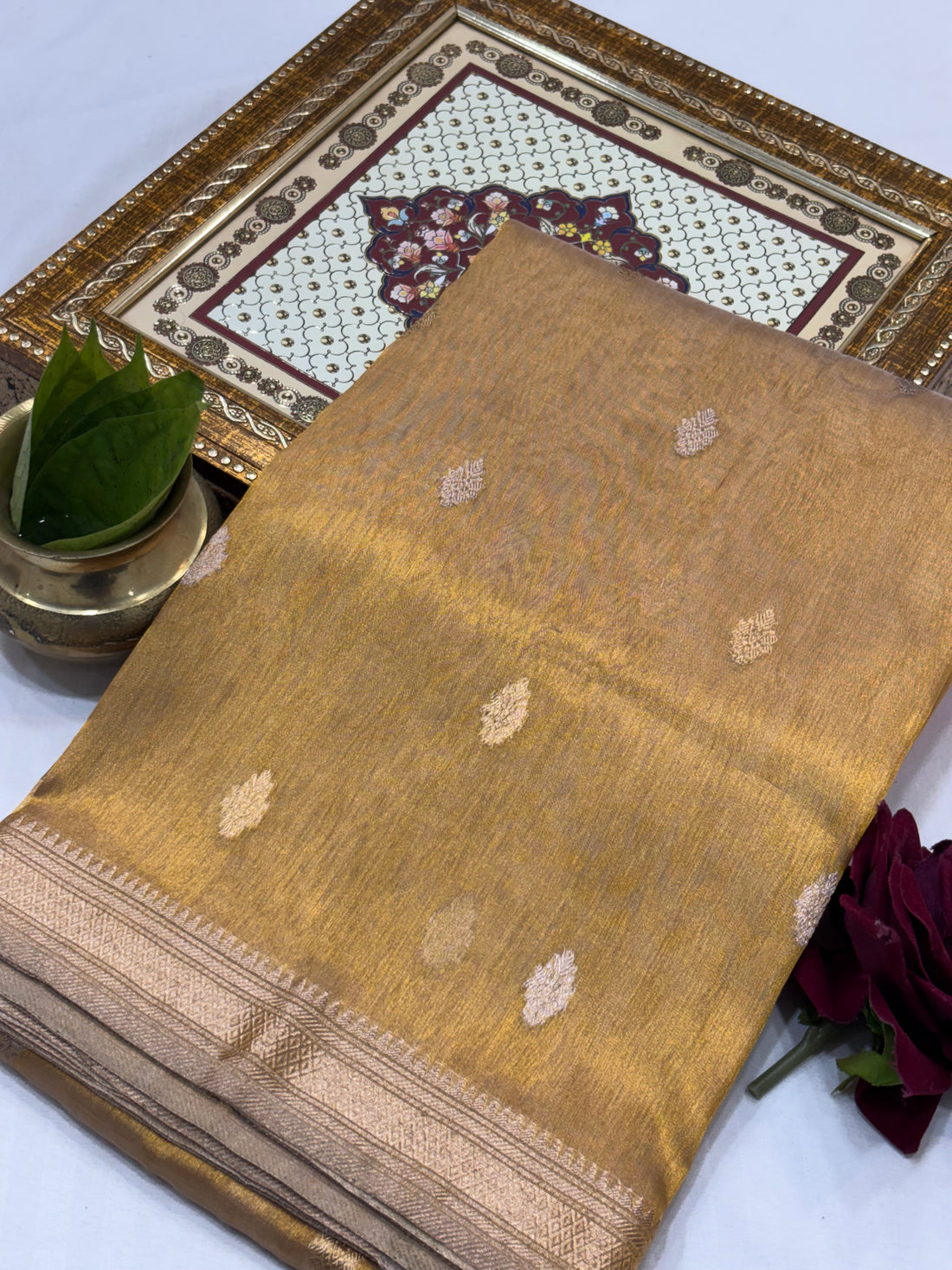 Warm Brownish Pure Tissue Silk Handwoven Banarasi Saree