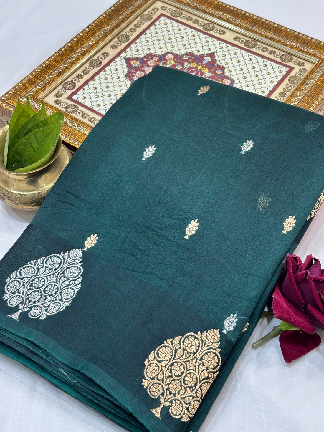 Forest Green Pure Kora Silk Handwoven Banarasi Saree
