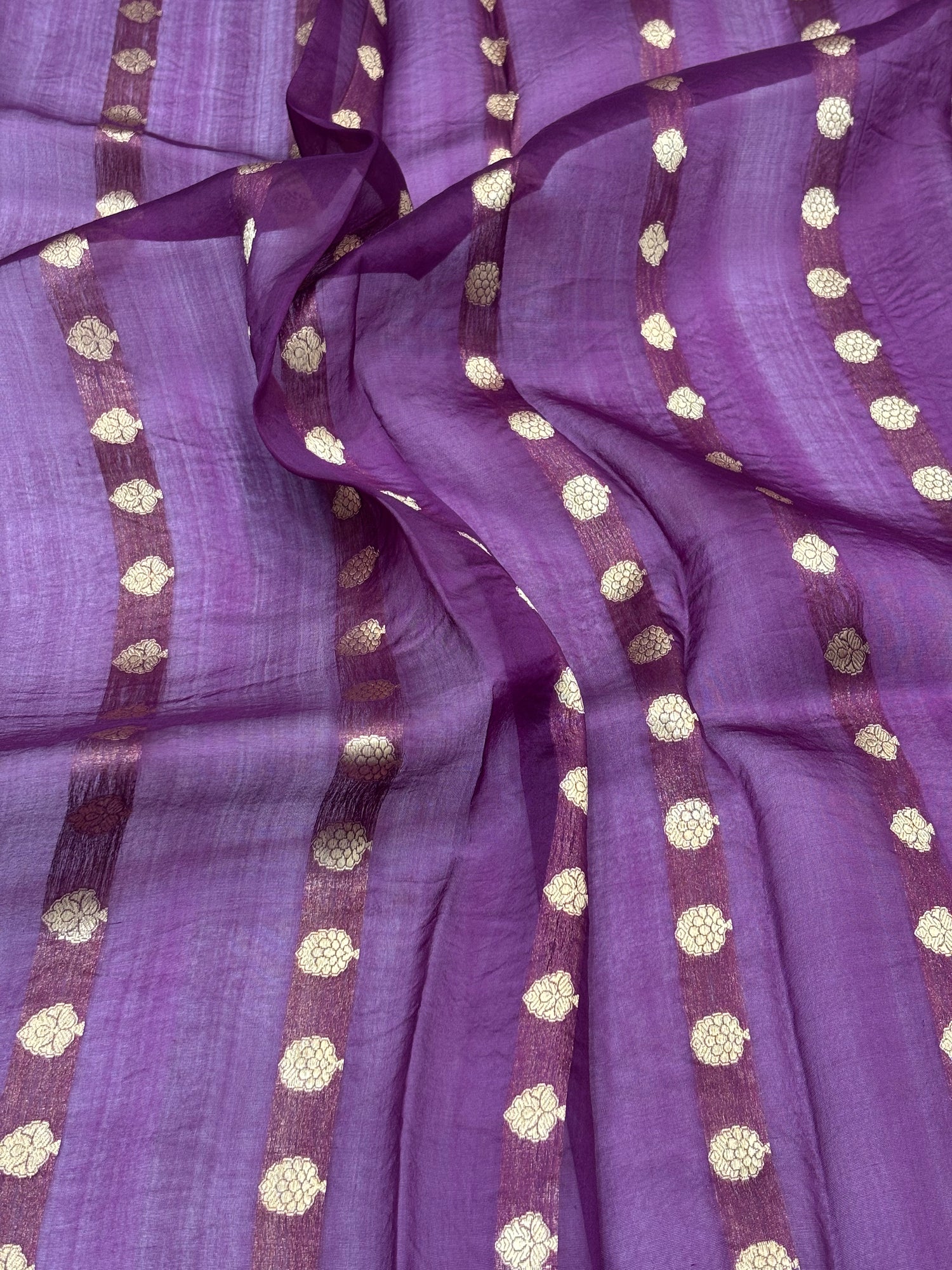 Violet Shade Pure Kora Silk Handwoven Banarasi Saree