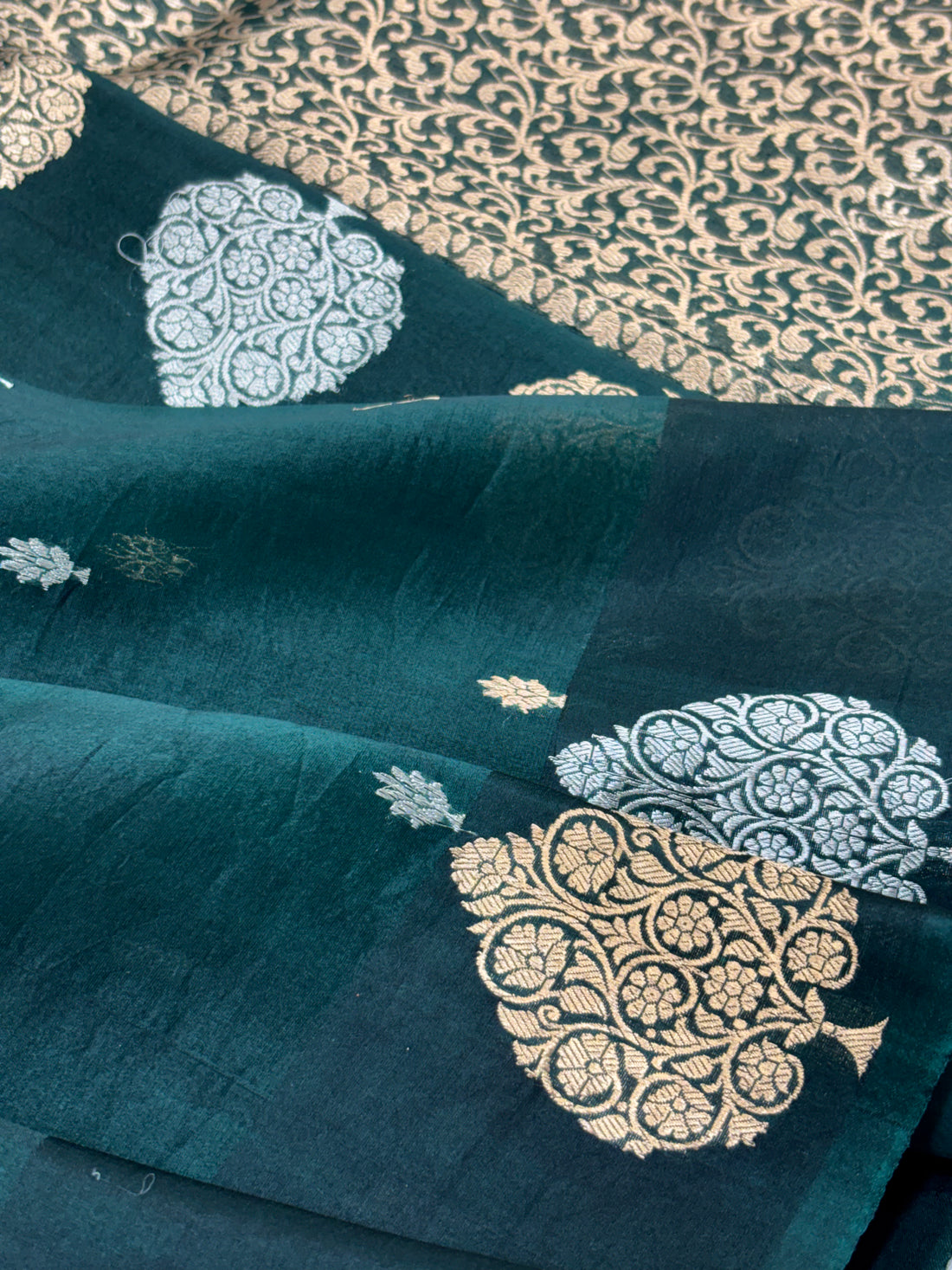 Forest Green Pure Kora Silk Handwoven Banarasi Saree