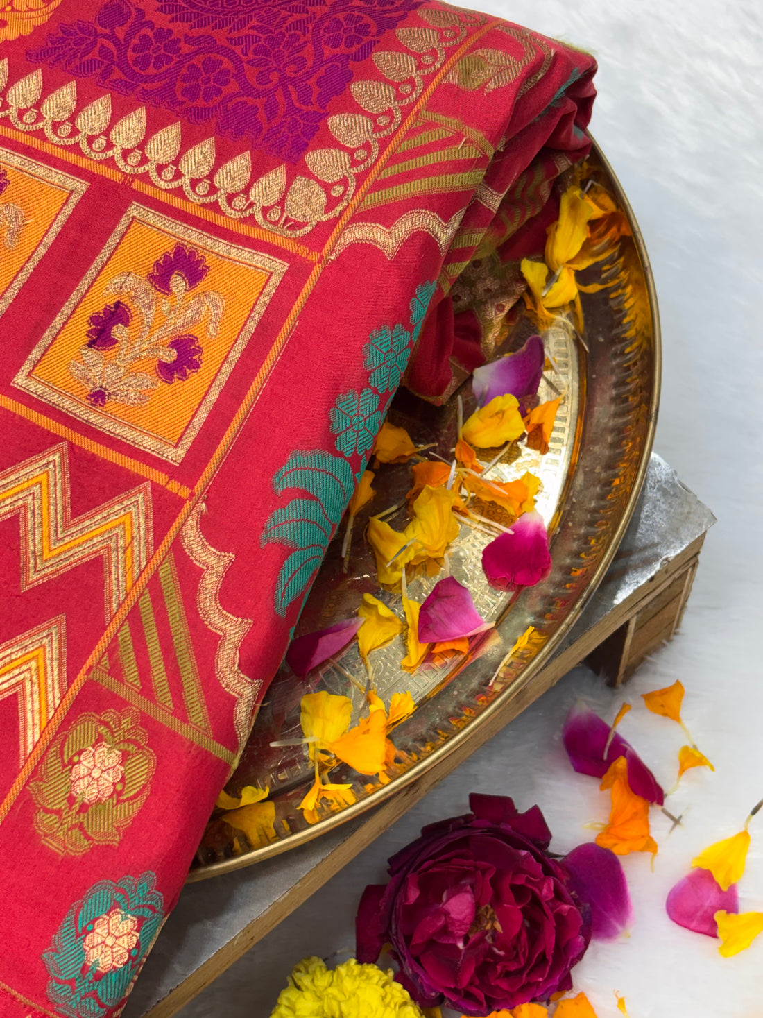 Rangkaat Pure Katan Silk Handwoven Banarasi Saree