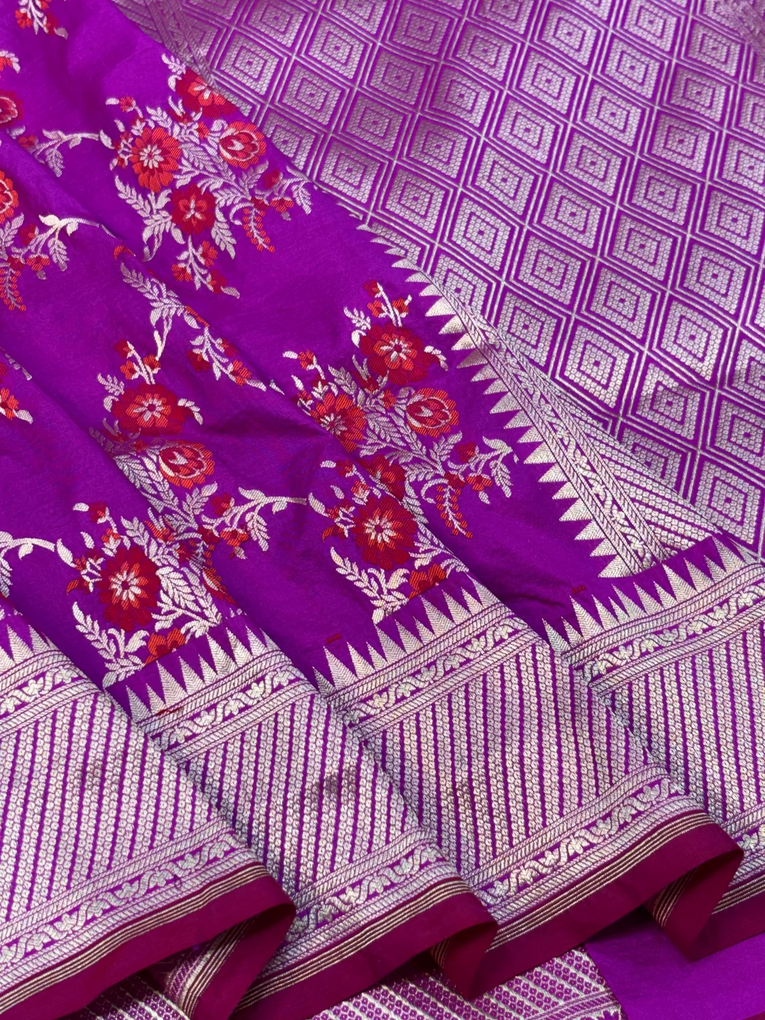 Dark Pink Pure Katan Silk Handwoven Banarasi Saree