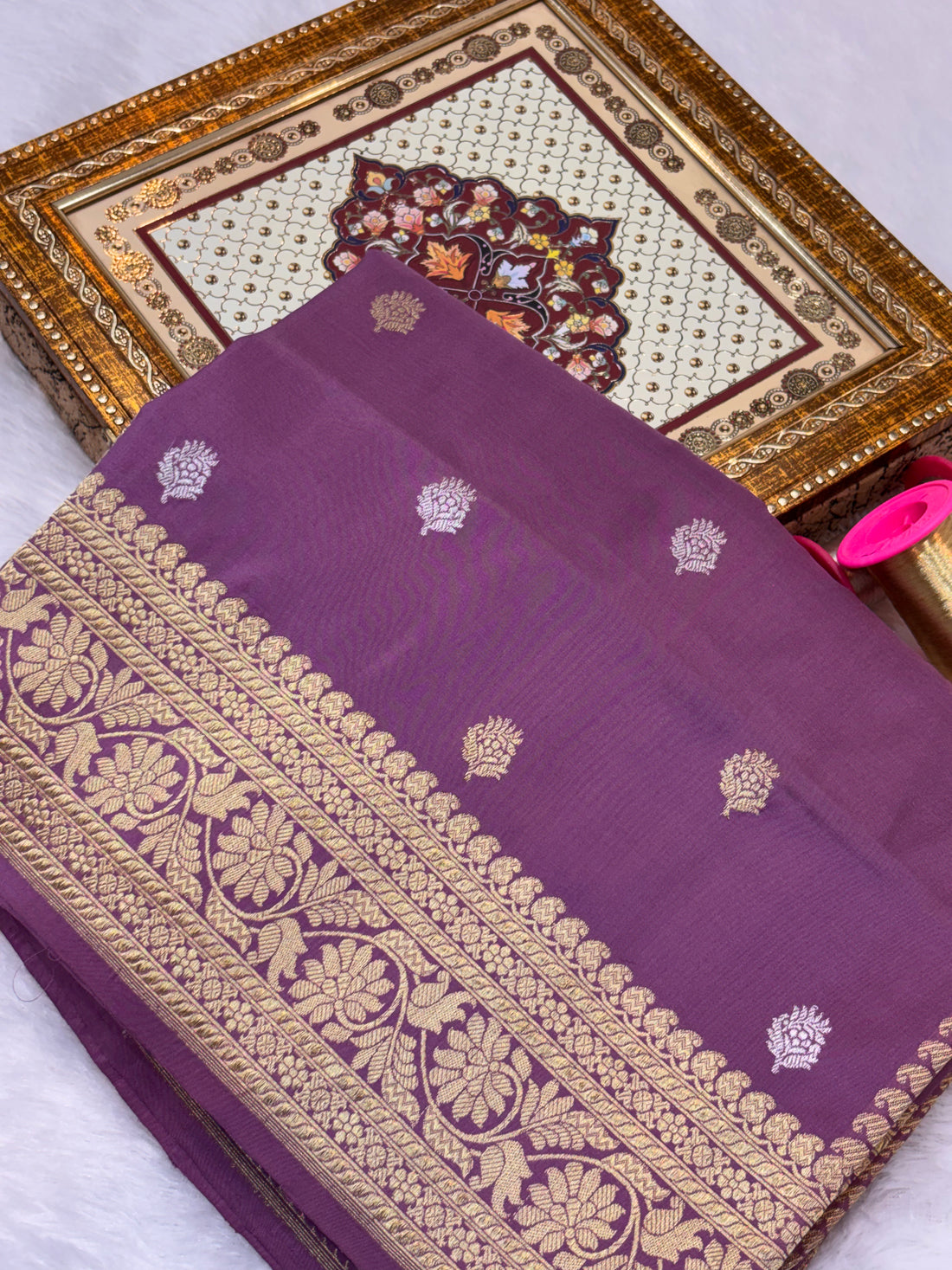 Dark Lavender Pure Katan Silk Handwoven Banarasi Saree