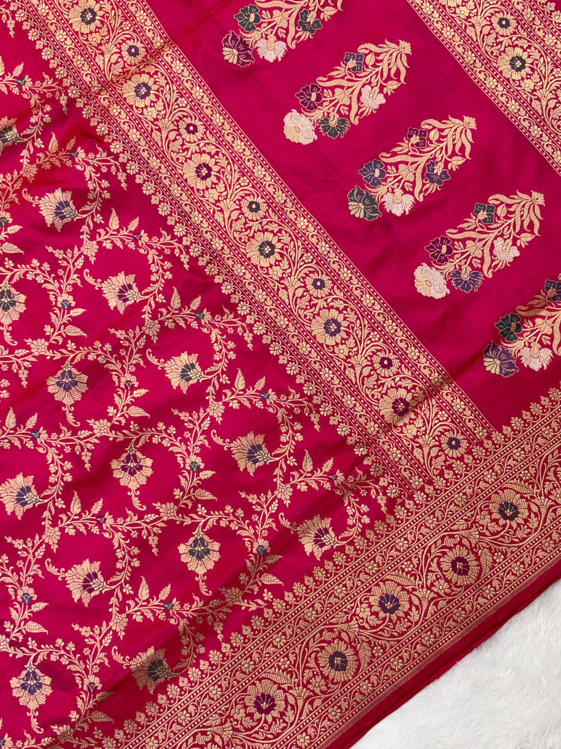 Hot Pink Pure Katan Silk Handwoven Banarasi Saree