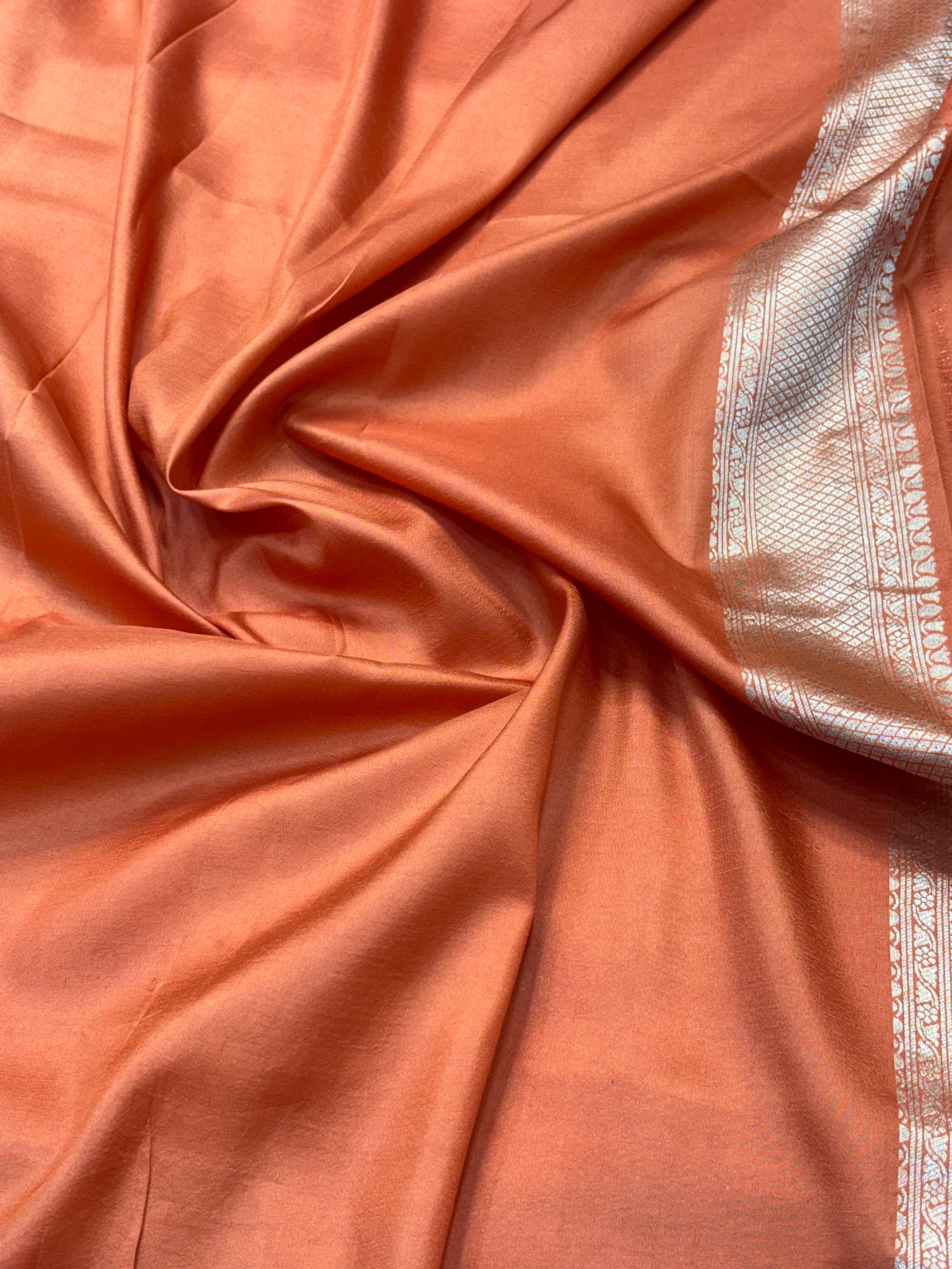 Royal Orange Pure Katan Silk Traditional Brocade Handwoven Banarasi Saree