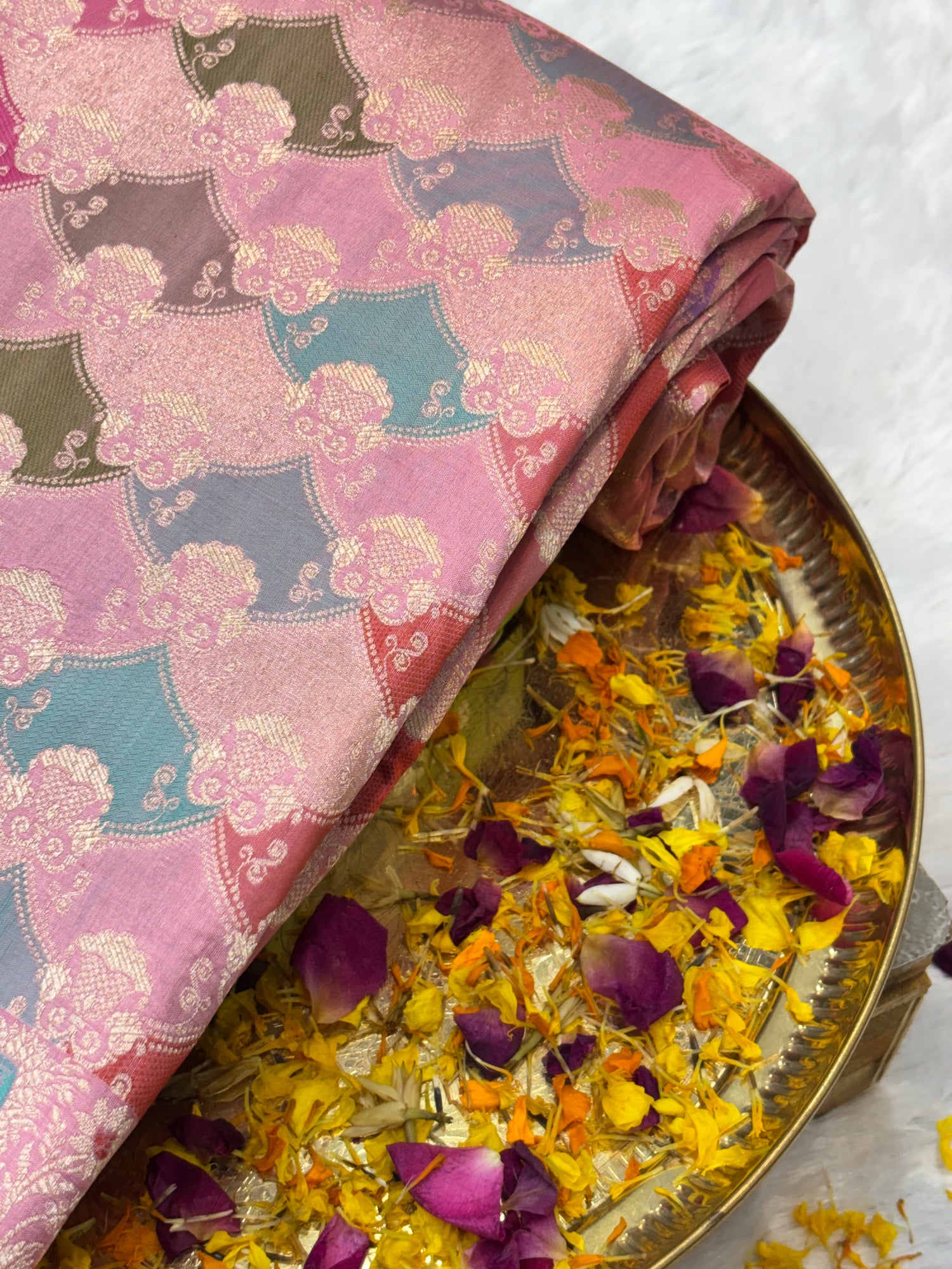 Royal Rangkat Pure Katan Silk Handwoven Banarasi Saree