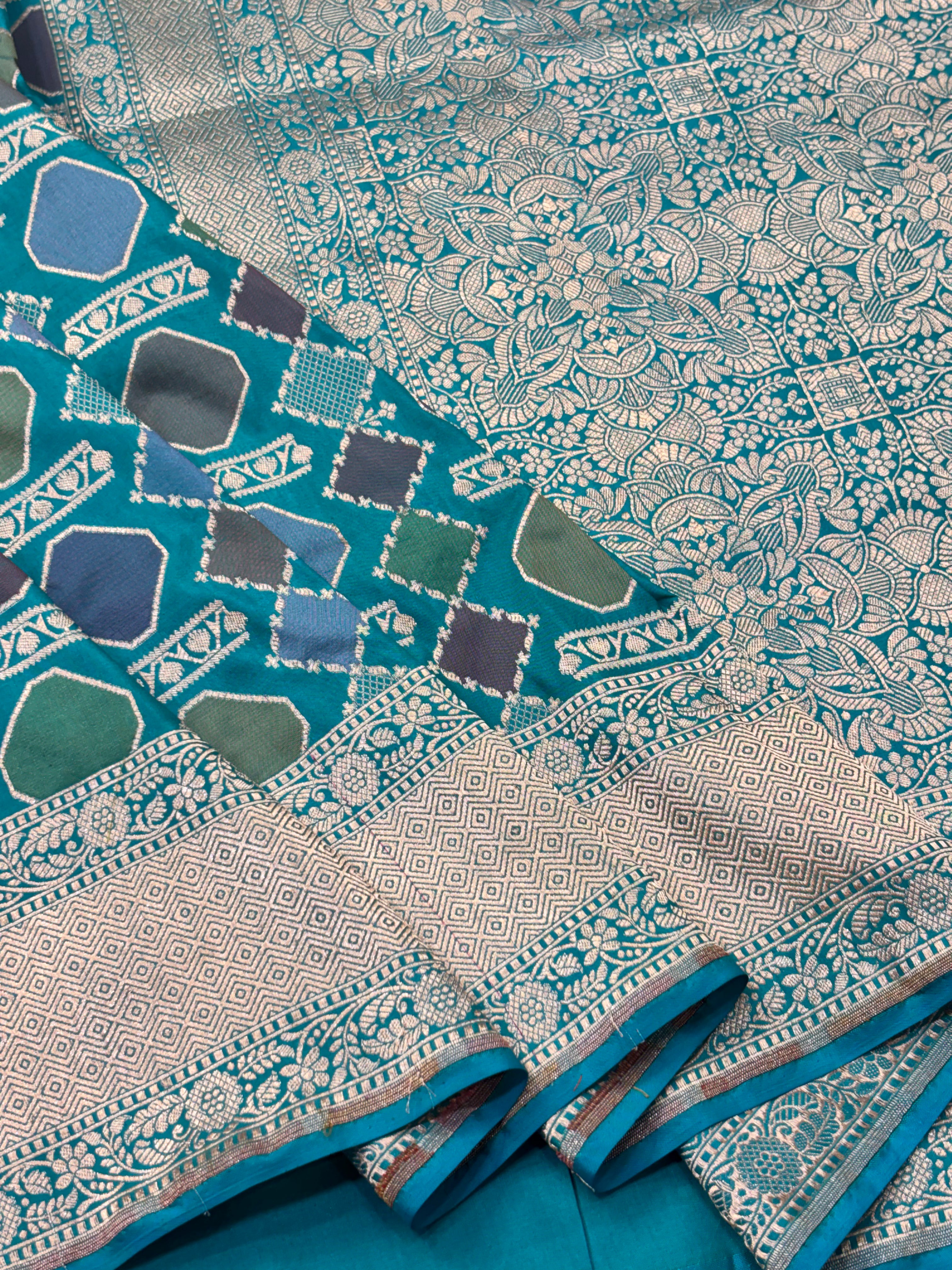 Royal Rangkat Pure Katan Silk Handwoven Banarasi saree