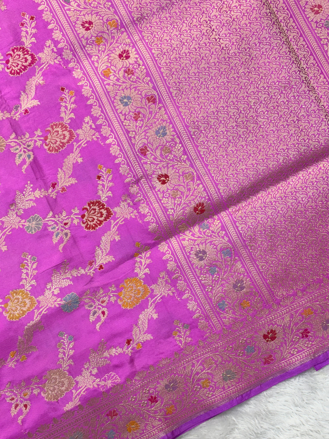 Luxury Pink Pure Katan Silk with Traditional Minakari Handwoven Banarasi Saree