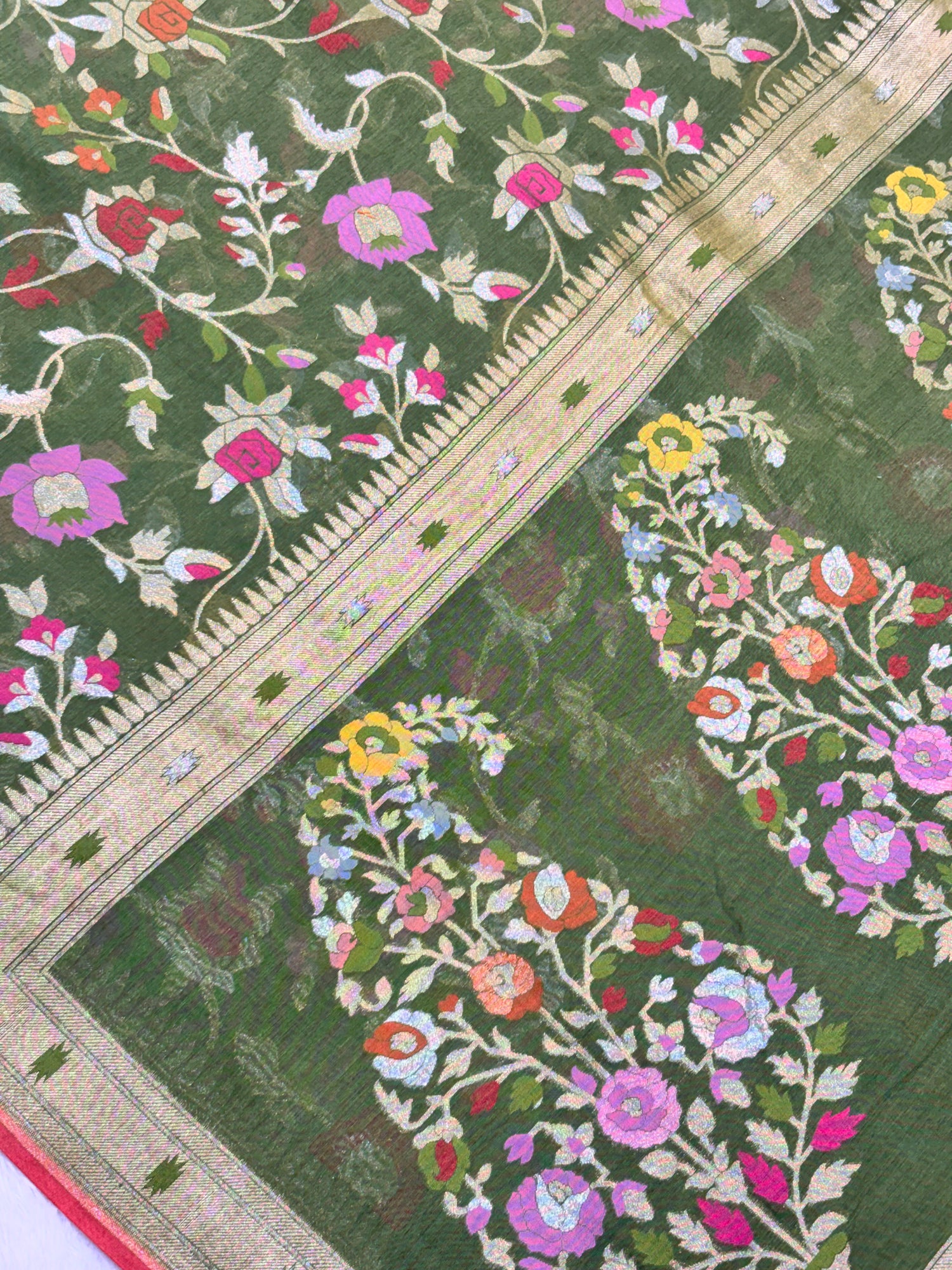 Green Shade Pure Cotton Inspired Jamdani Handwoven Banarasi Saree