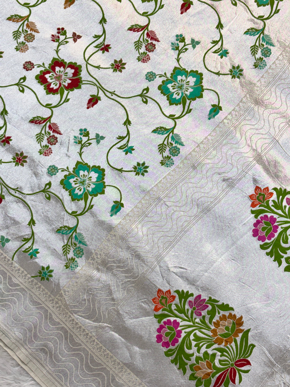 Royal White Pure Khaddi Georgette Banarasi Saree